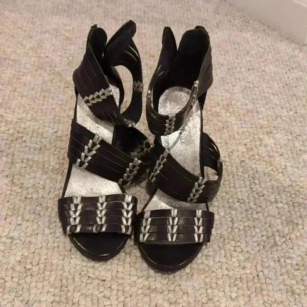 Diba leather shoes